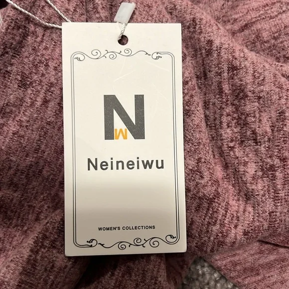 NWT Women’s Cowl neck sweater - Picture 8 of 8